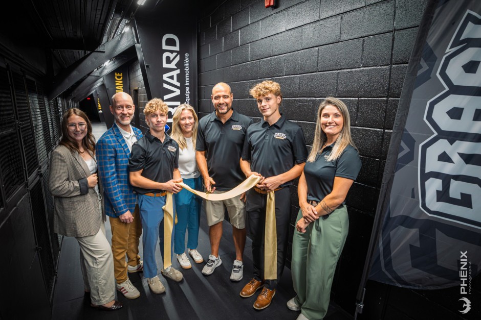 Inauguration des nouveaux vestiaires de hockey du Graal : un milieu de vie modernisé au service de nos élèves